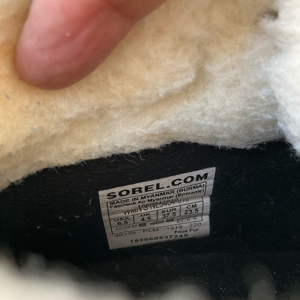 Sorel Black and Cream High-Top Footwear - Picture 8 of 13